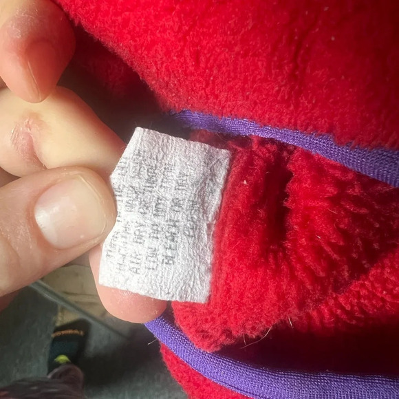 Vintage 80s Made in USA Red Synchilla Patagonia Fleece, size medium - Picture 6 of 11